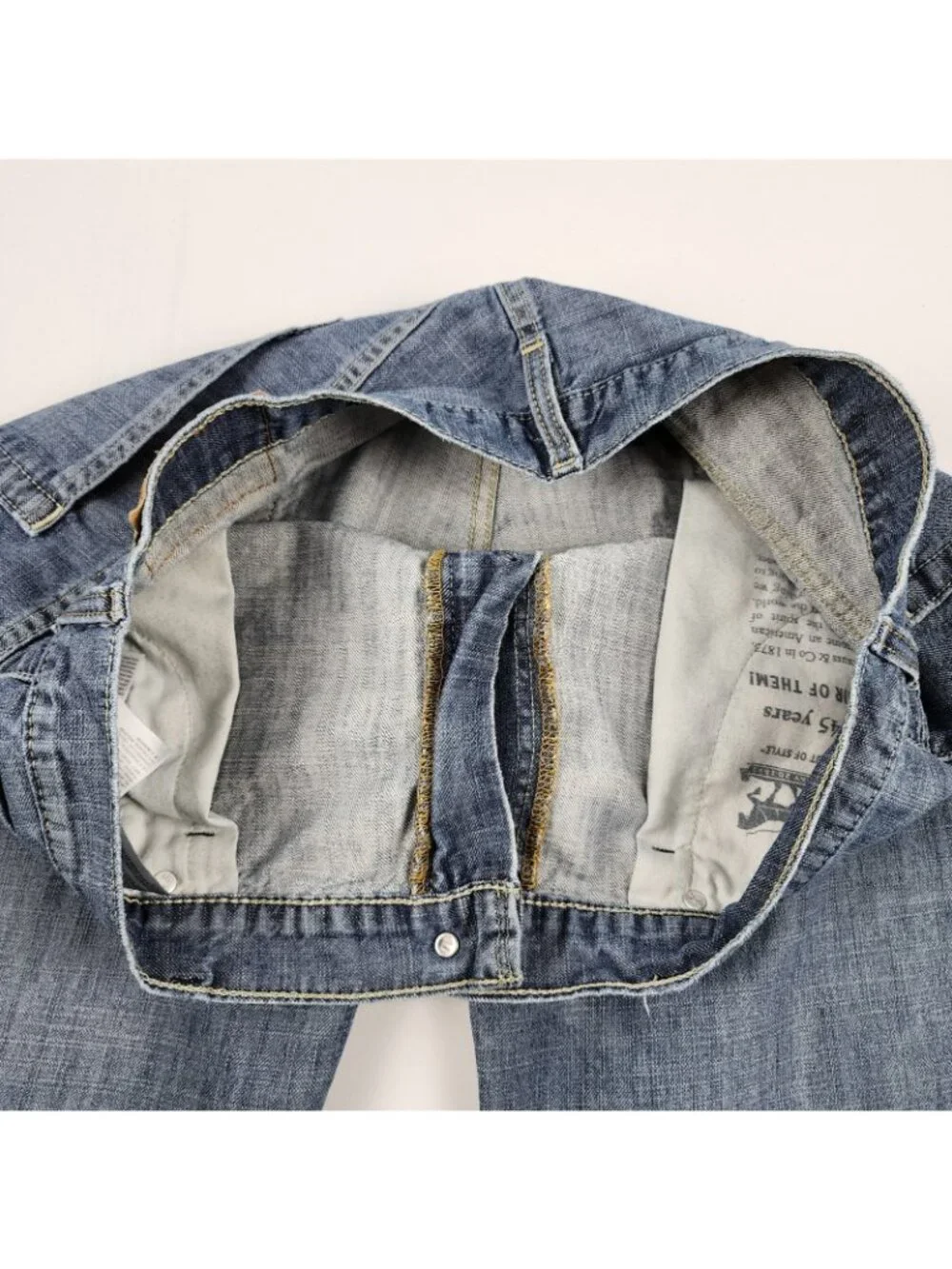 Levis Jeans Mens 36x31 Blue 569 Loose Fit Straight Leg Denim